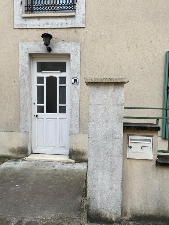 דירות מורה-סור-לואה T3-Balcon Plein Sud-Acces Direct Au Bord Du Loing מראה חיצוני תמונה